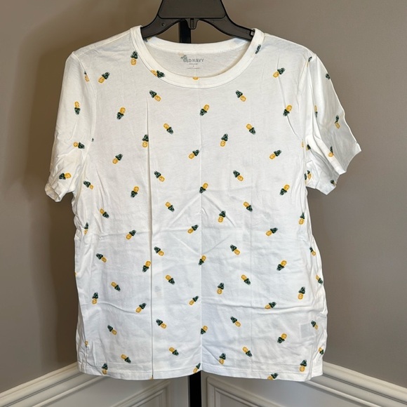 Old Navy pineapple print white T-shirt size large - Picture 1 of 5